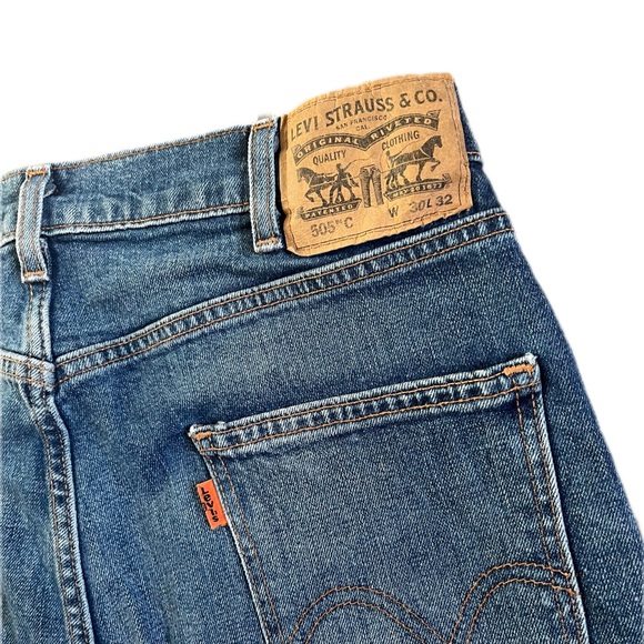 Levi’s 505 jean shorts orange tab - Picture 3 of 3